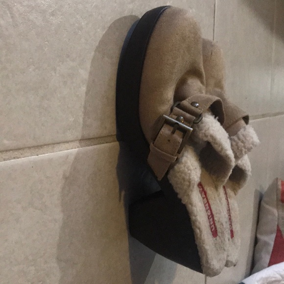 🔥Tan Union bay girls heels size 5🔥 - Picture 2 of 4